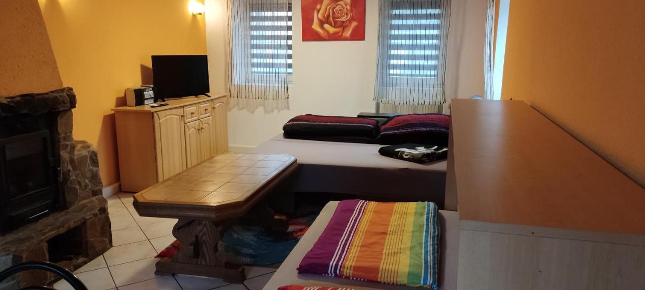 Gaestewohnung Am Thuemmlitzwald 그림마 외부 사진